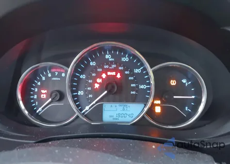 2016 Toyota Corolla Le из США, поврежденный, VIN 2T1BURHE2GC492158